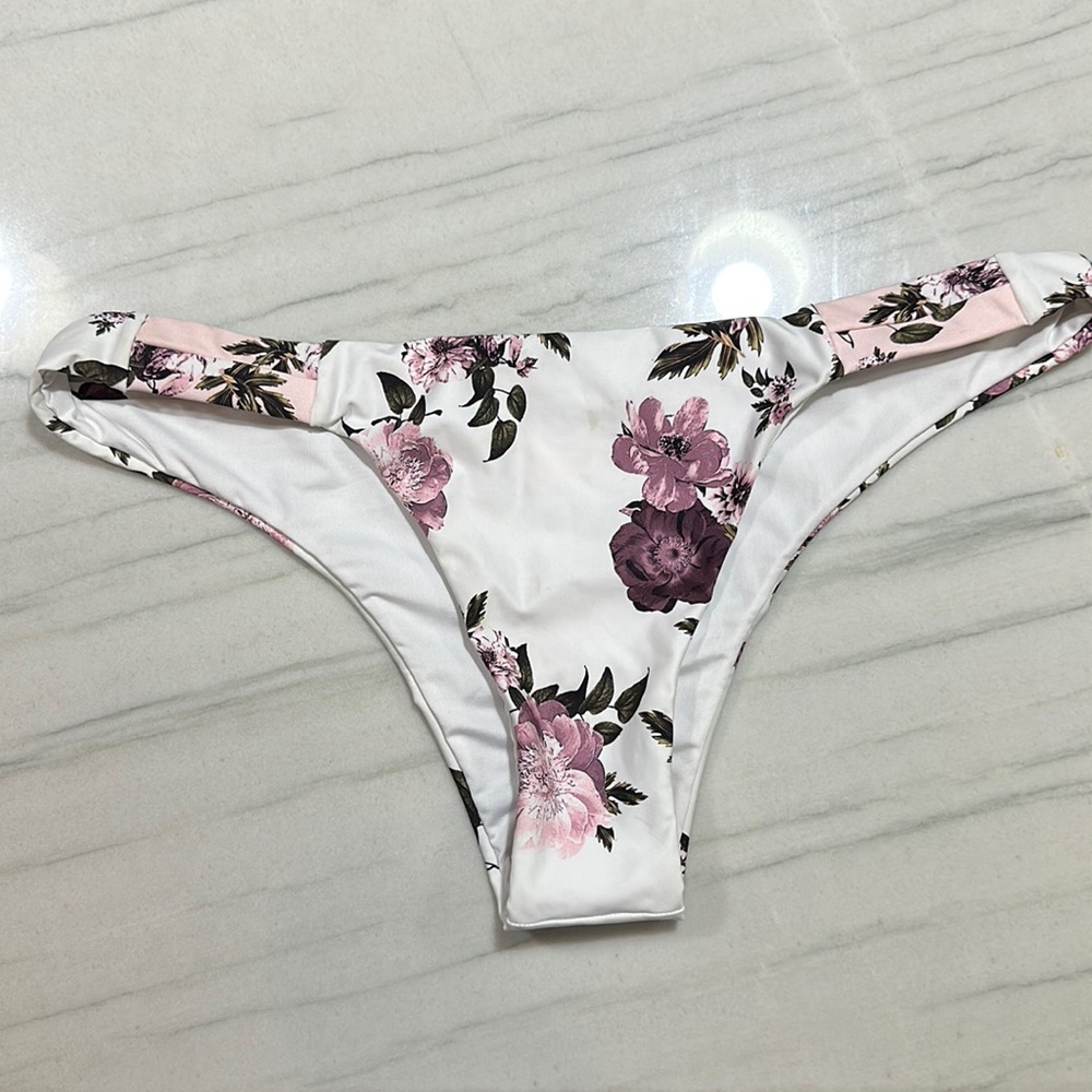 Agua Bendita Polly Apple Blossom Bottoms Large
